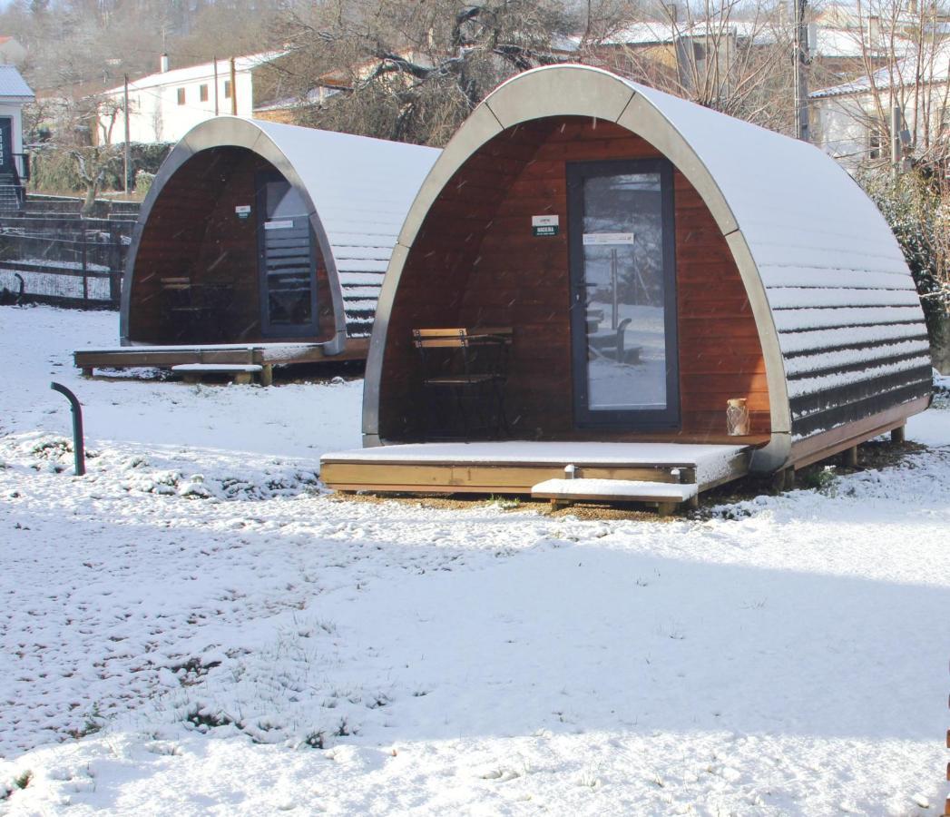Glamping Hills Hotell Santa Comba de Rossas Exteriör bild