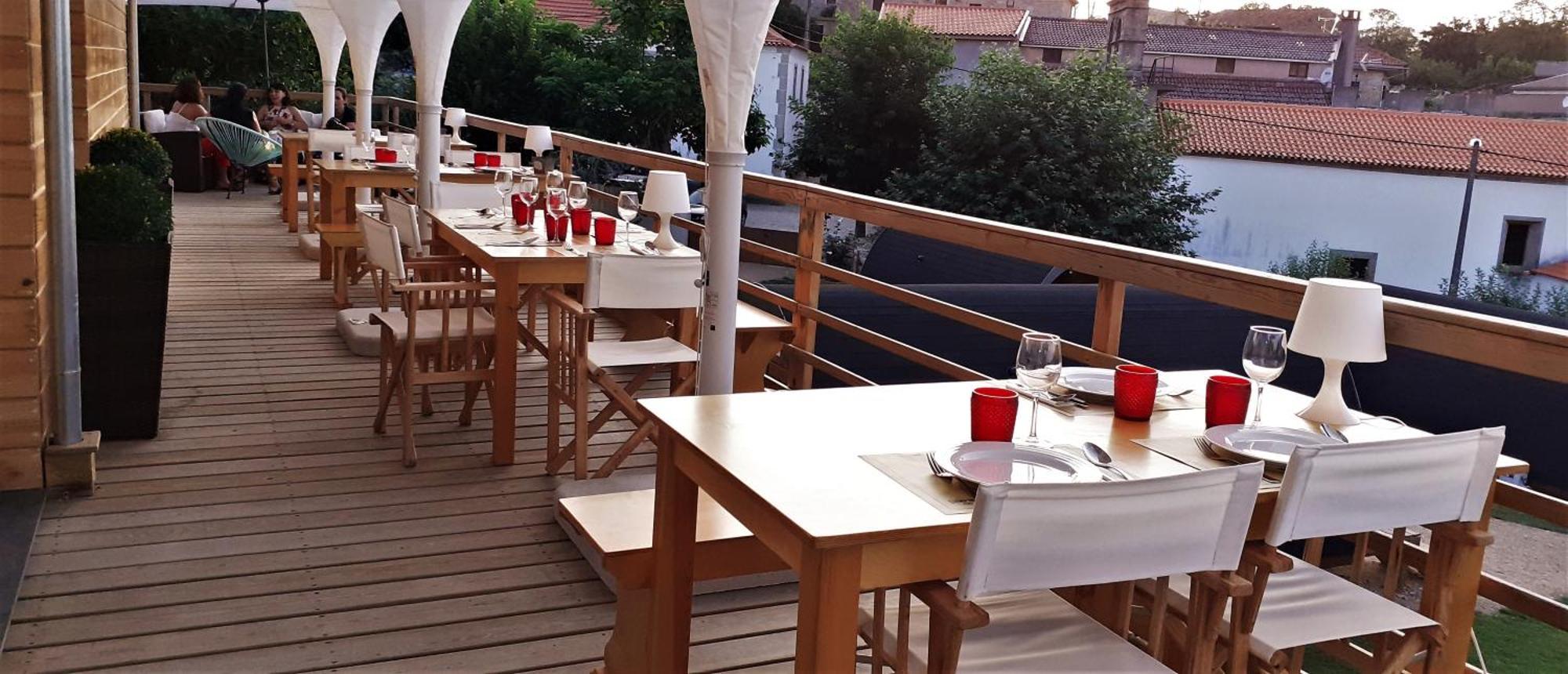 Glamping Hills Hotell Santa Comba de Rossas Exteriör bild