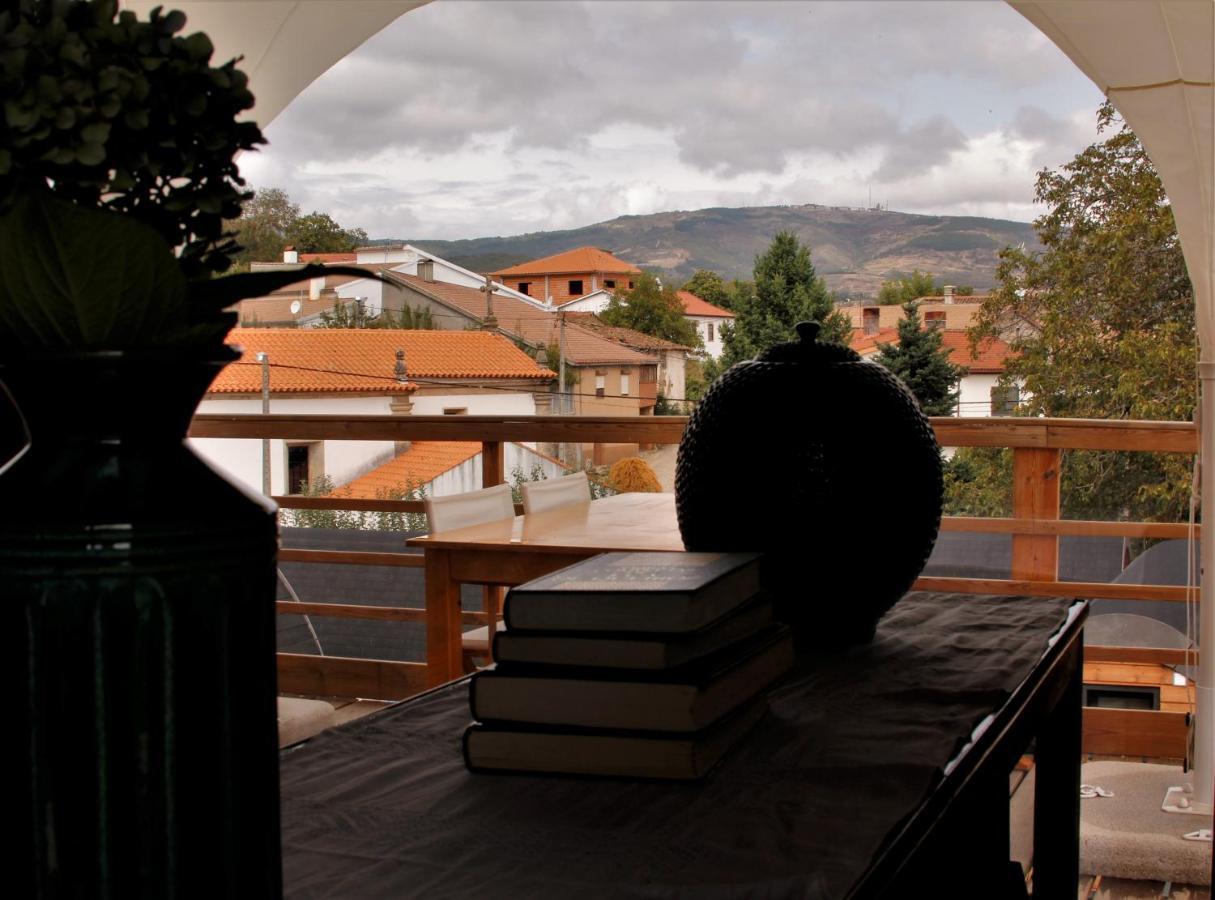 Glamping Hills Hotell Santa Comba de Rossas Exteriör bild